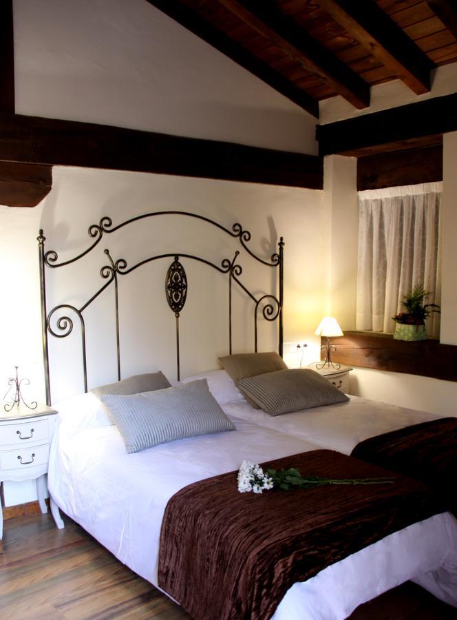 Posada Rural La Pinorra Vinuesa Eksteriør billede