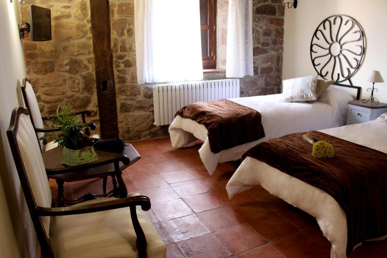 Posada Rural La Pinorra Vinuesa Eksteriør billede