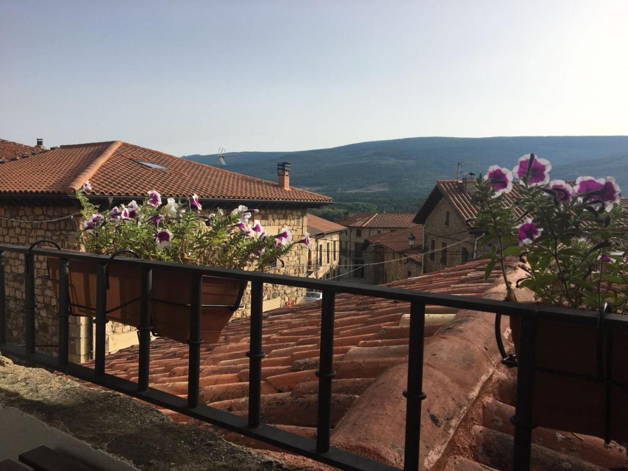 Posada Rural La Pinorra Vinuesa Eksteriør billede